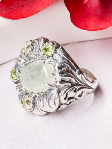 Серебряное кольцо ETERI с пренитом, празиолитом и лимонным кварцем